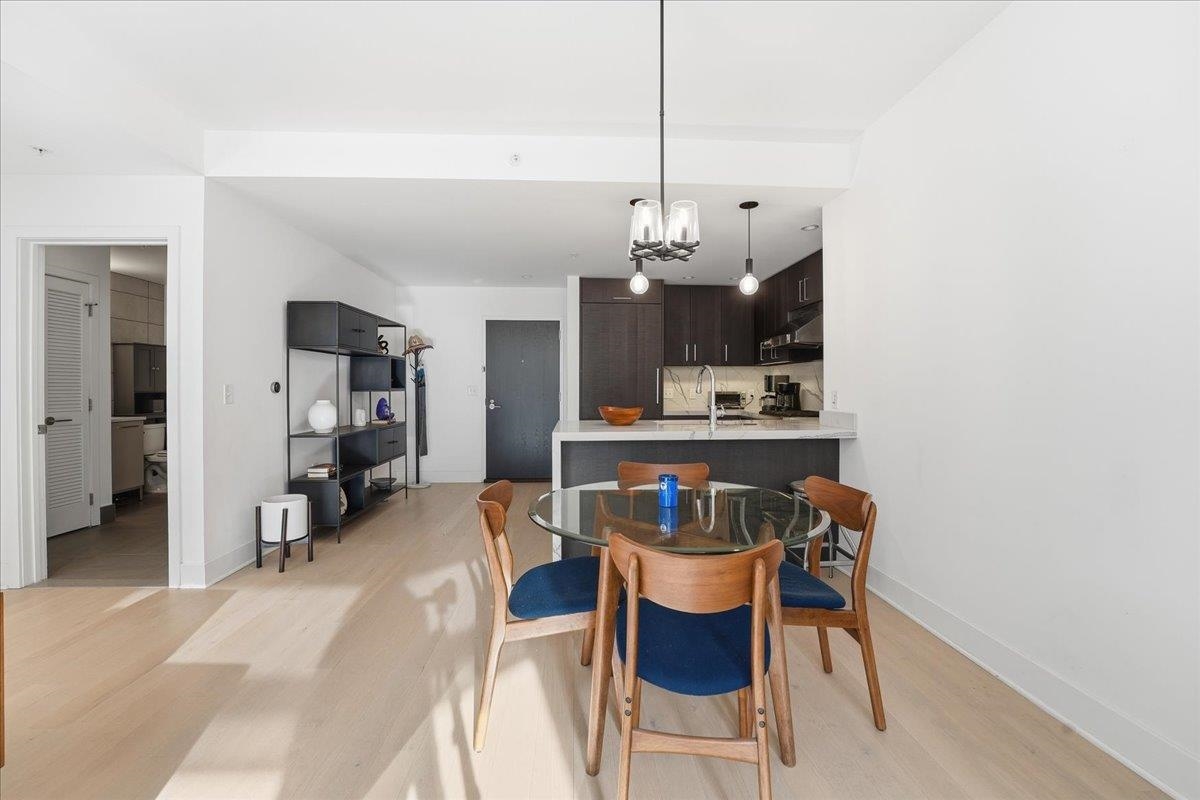 1400 HUDSON ST Unit: 412