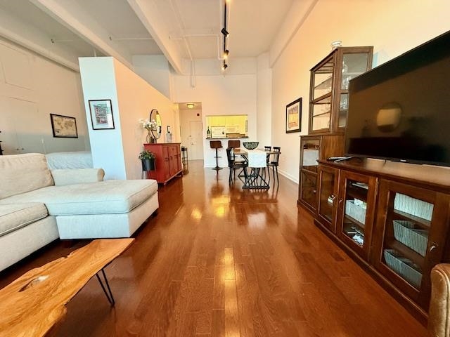 1500 WASHINGTON ST Unit: 2H