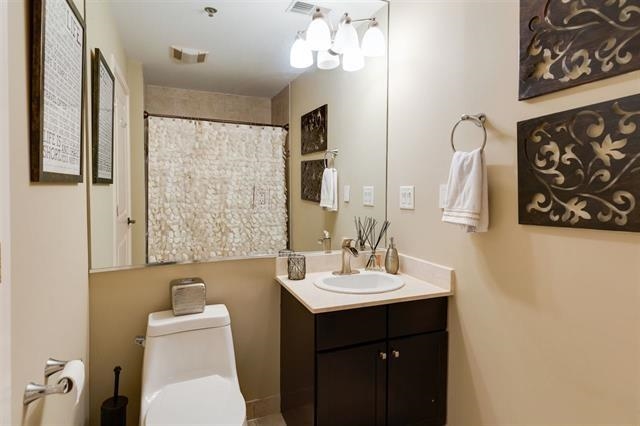 610 NEWARK ST Unit: 4G