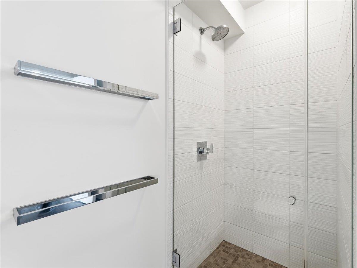 77 HUDSON ST Unit: 2611