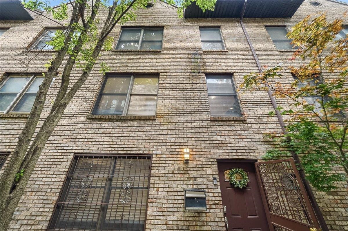 430 OGDEN AVE Unit: #2