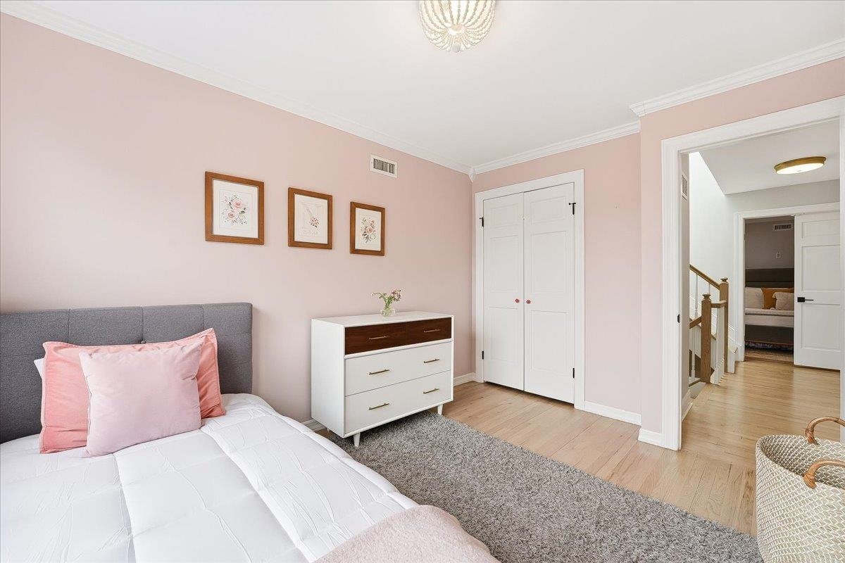 430 OGDEN AVE Unit: #2