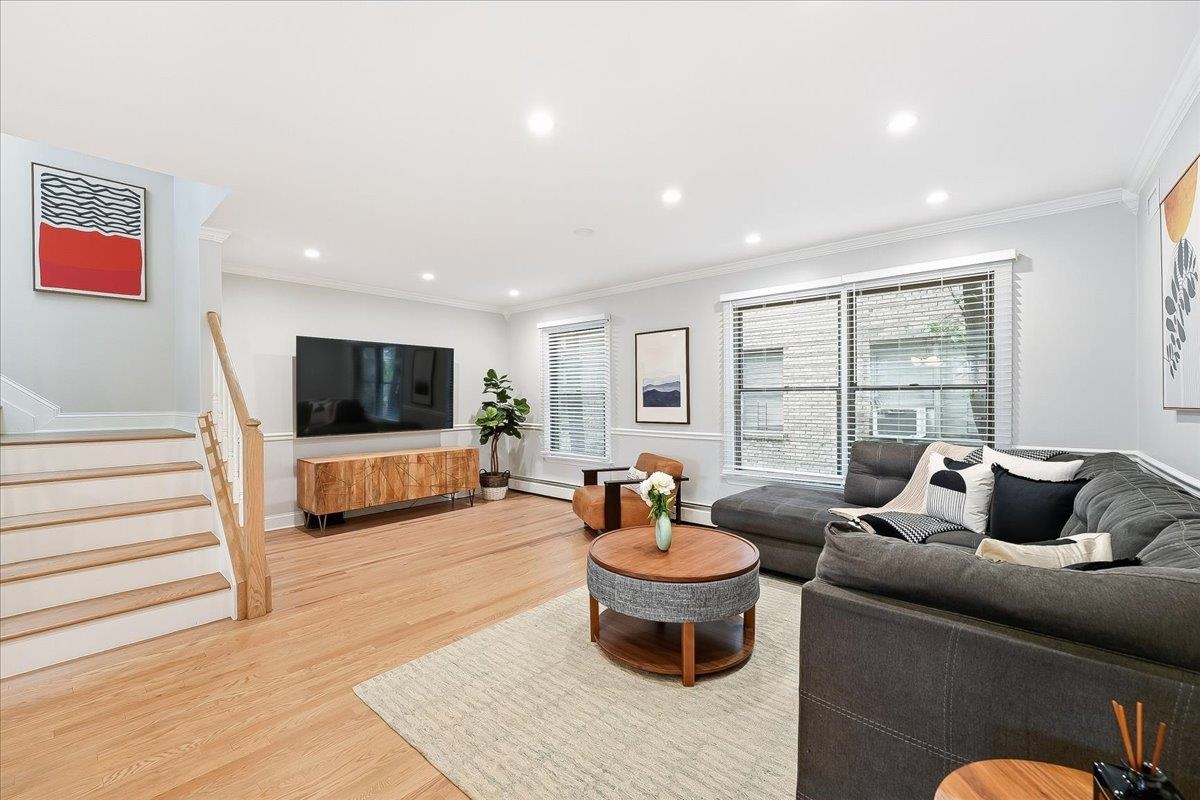 430 OGDEN AVE Unit: #2