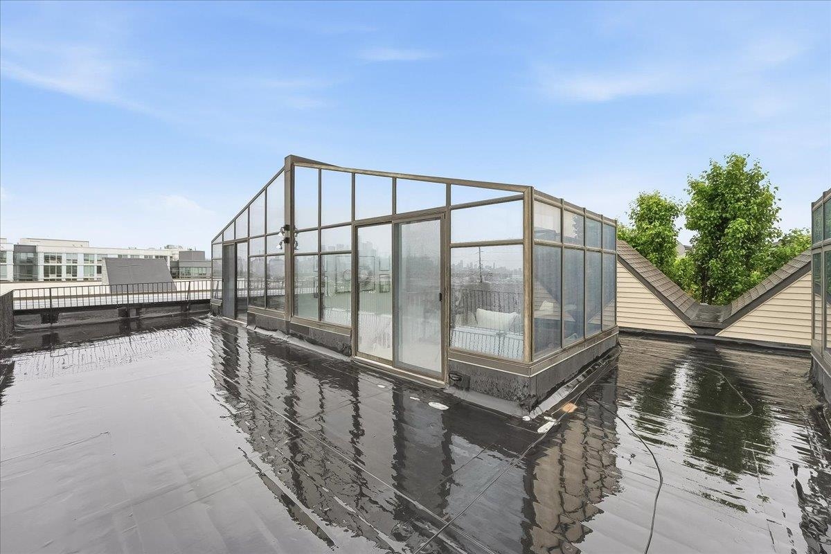 430 OGDEN AVE Unit: #2