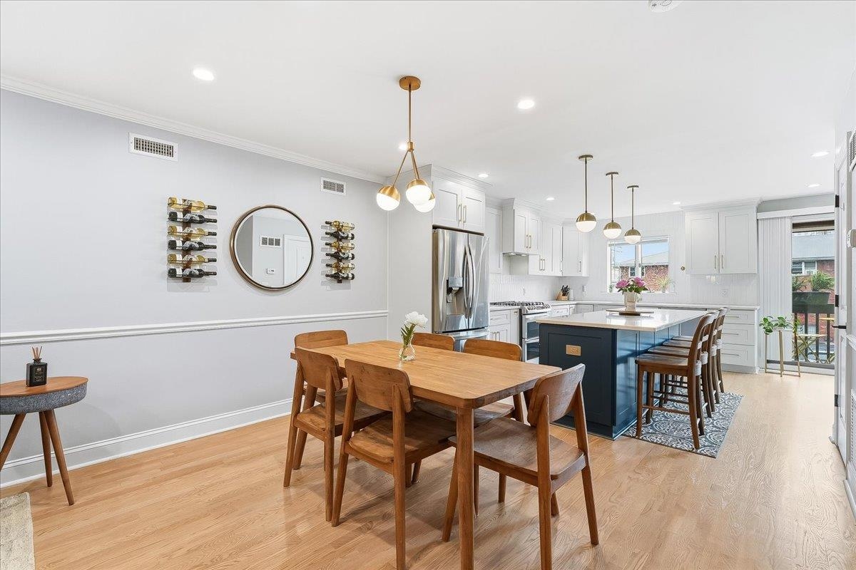 430 OGDEN AVE Unit: #2