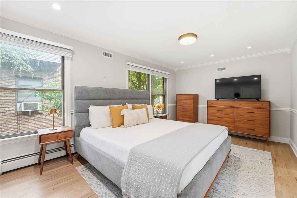 430 OGDEN AVE Unit: #2