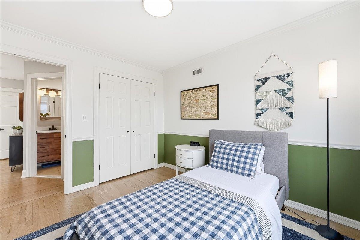 430 OGDEN AVE Unit: #2