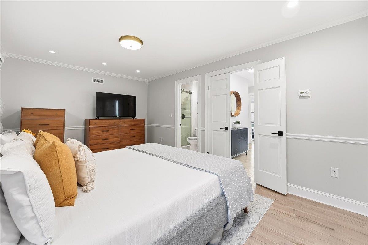430 OGDEN AVE Unit: #2