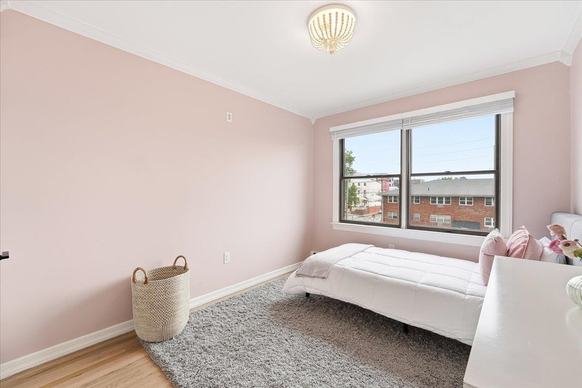 430 OGDEN AVE Unit: #2