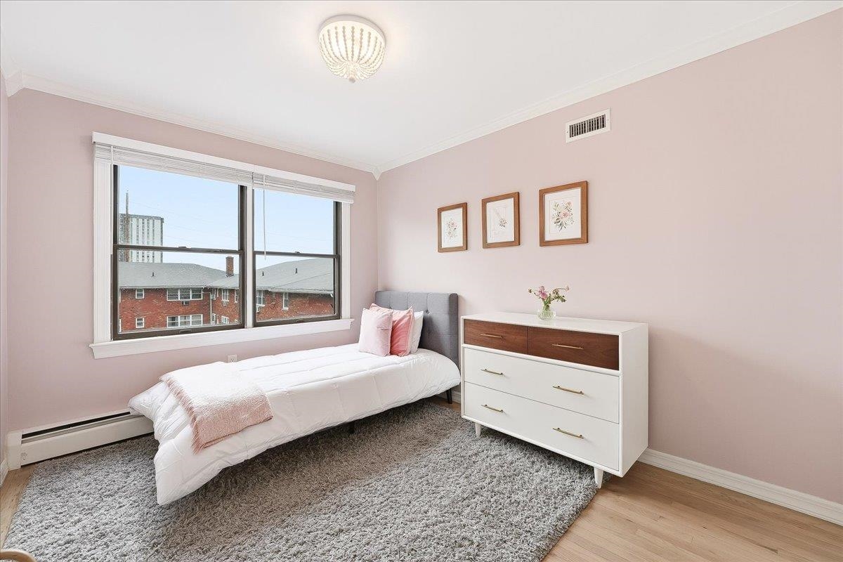 430 OGDEN AVE Unit: #2