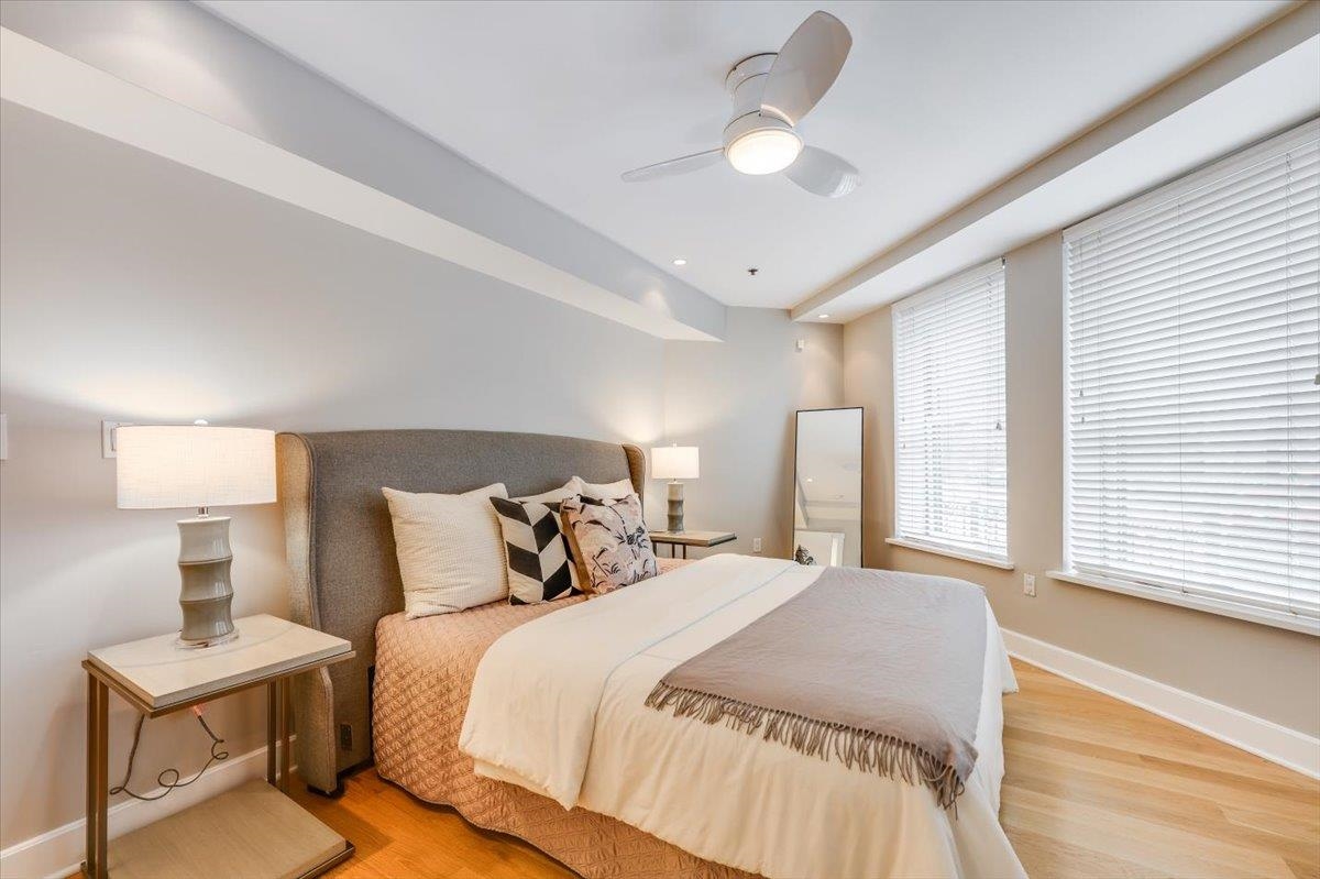 1100 CLINTON ST Unit: 101