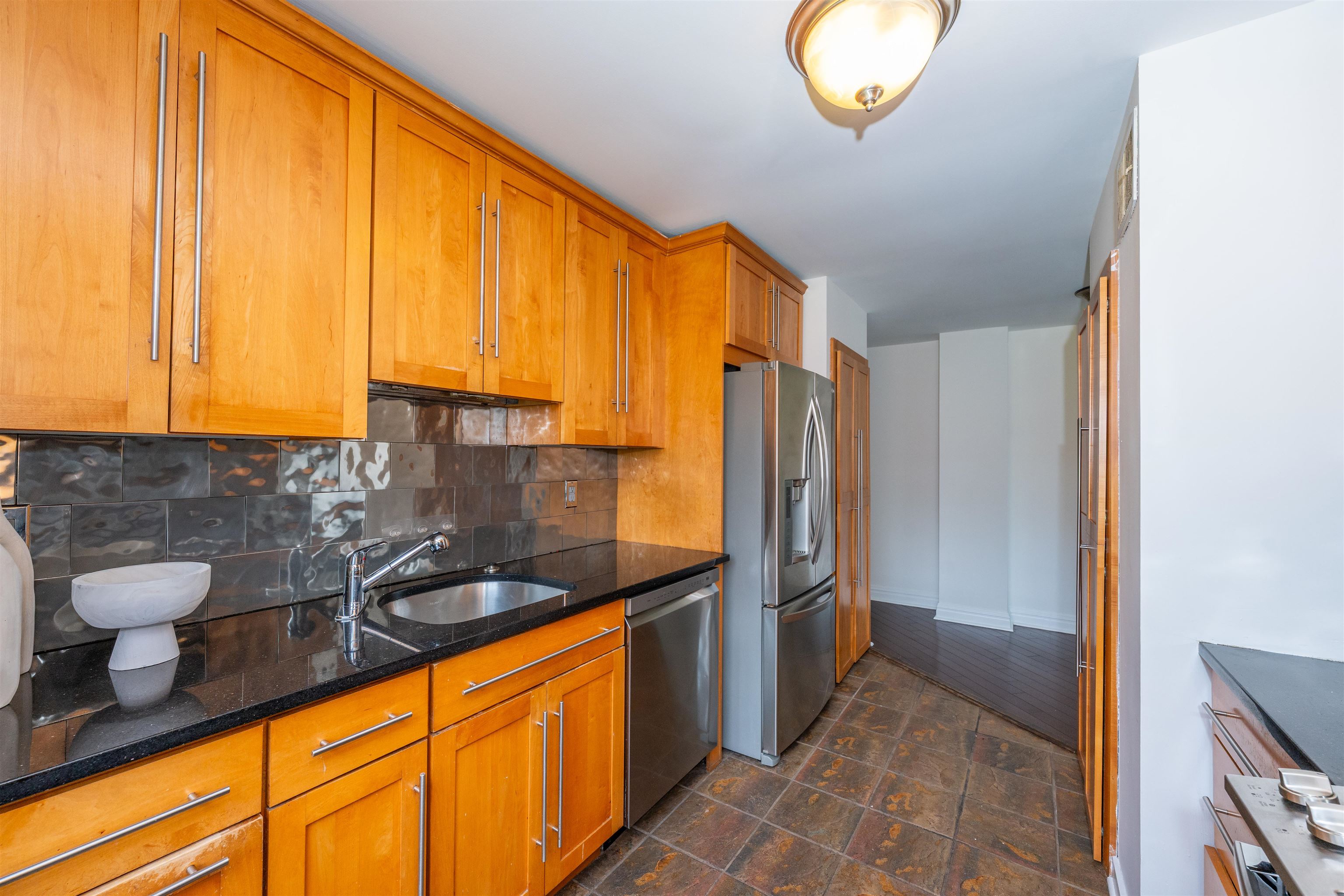 1 GREENE ST Unit: 312