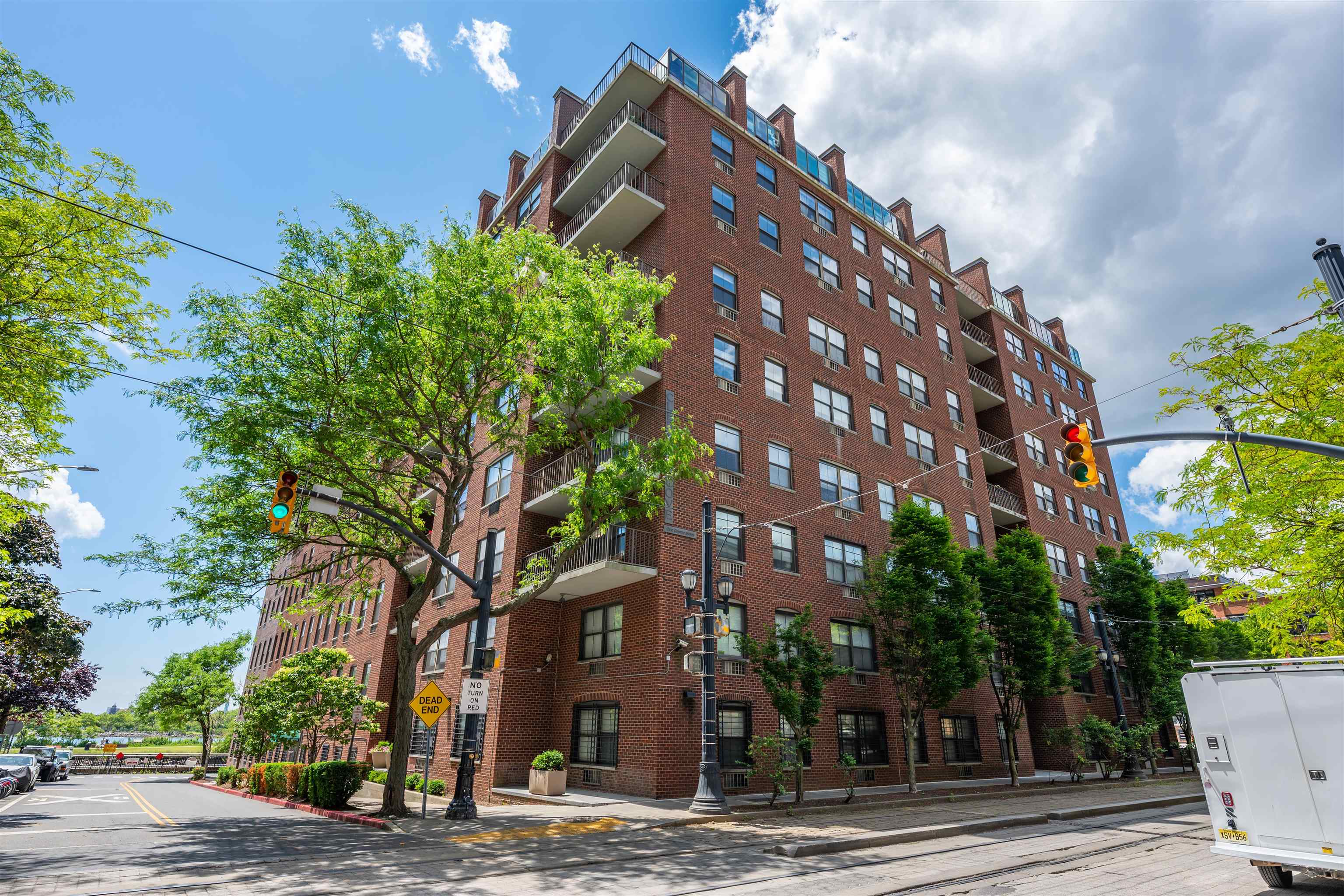 1 GREENE ST Unit: 312