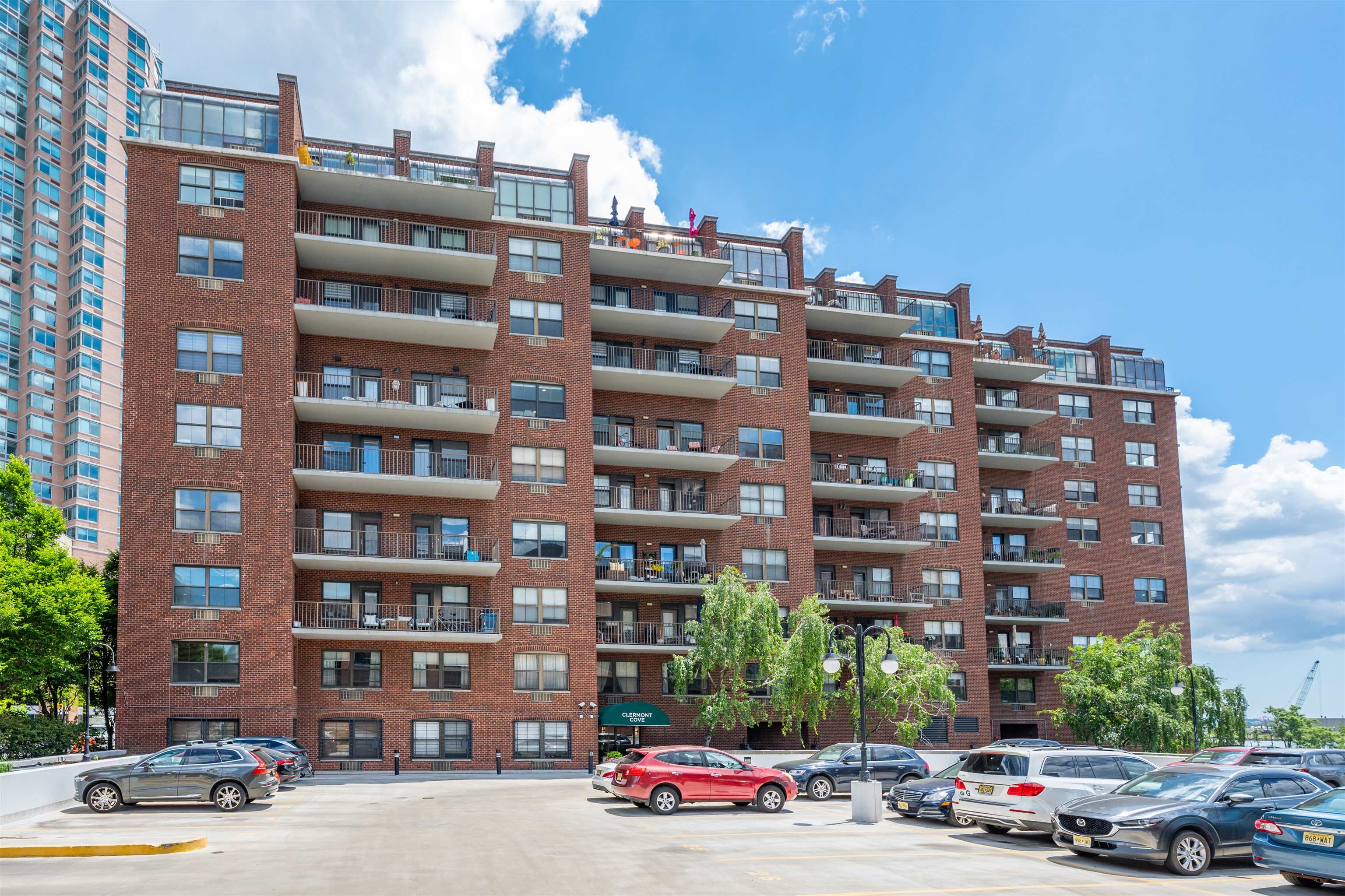 1 GREENE ST Unit: 312