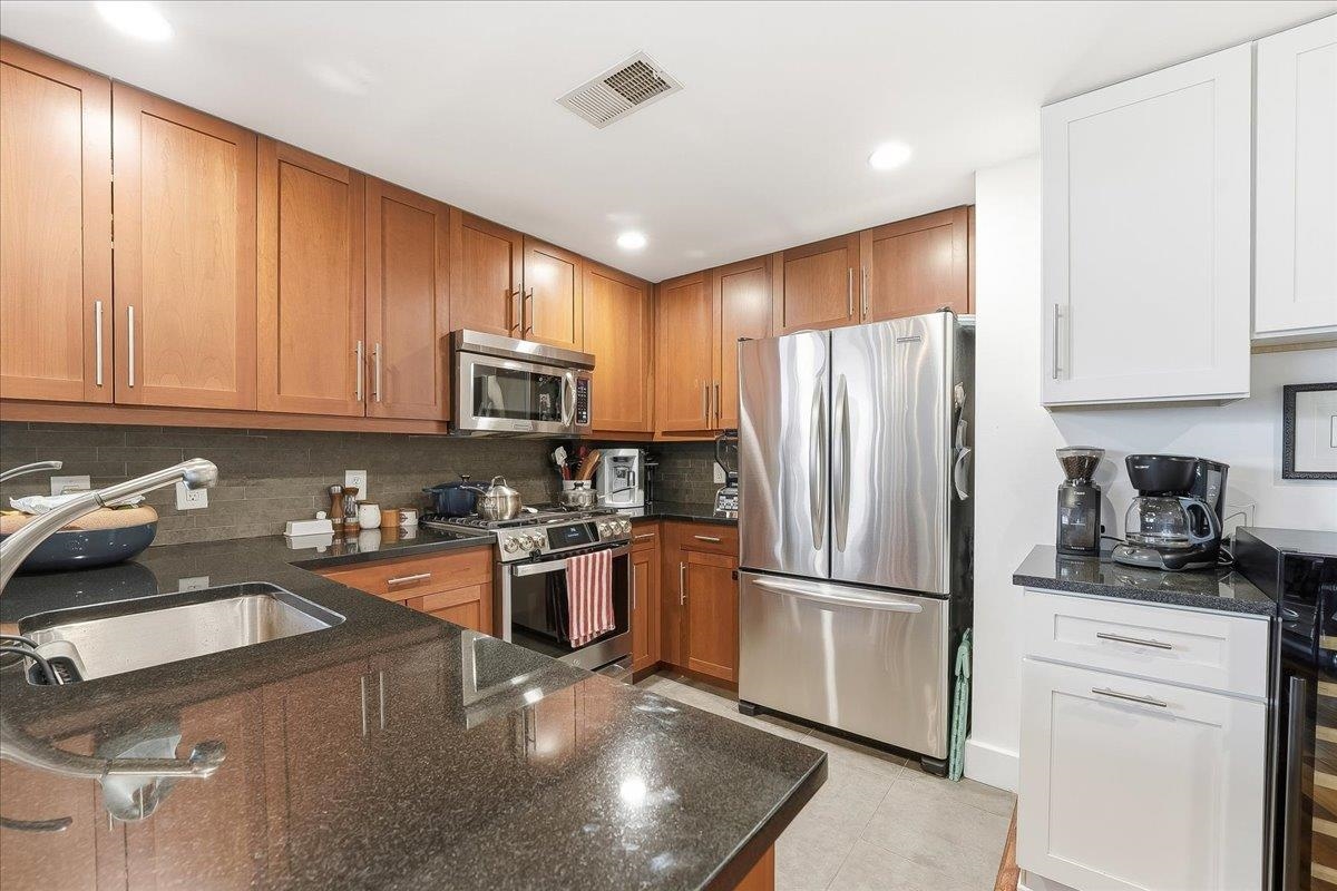 800 JACKSON ST Unit: 309