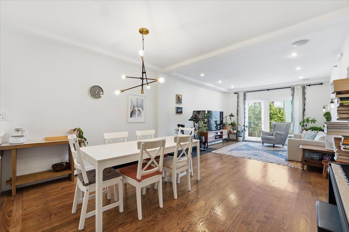 219 GRAND ST Unit: 4A