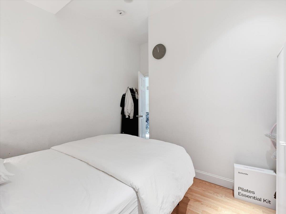 163 GRAND ST Unit: 2