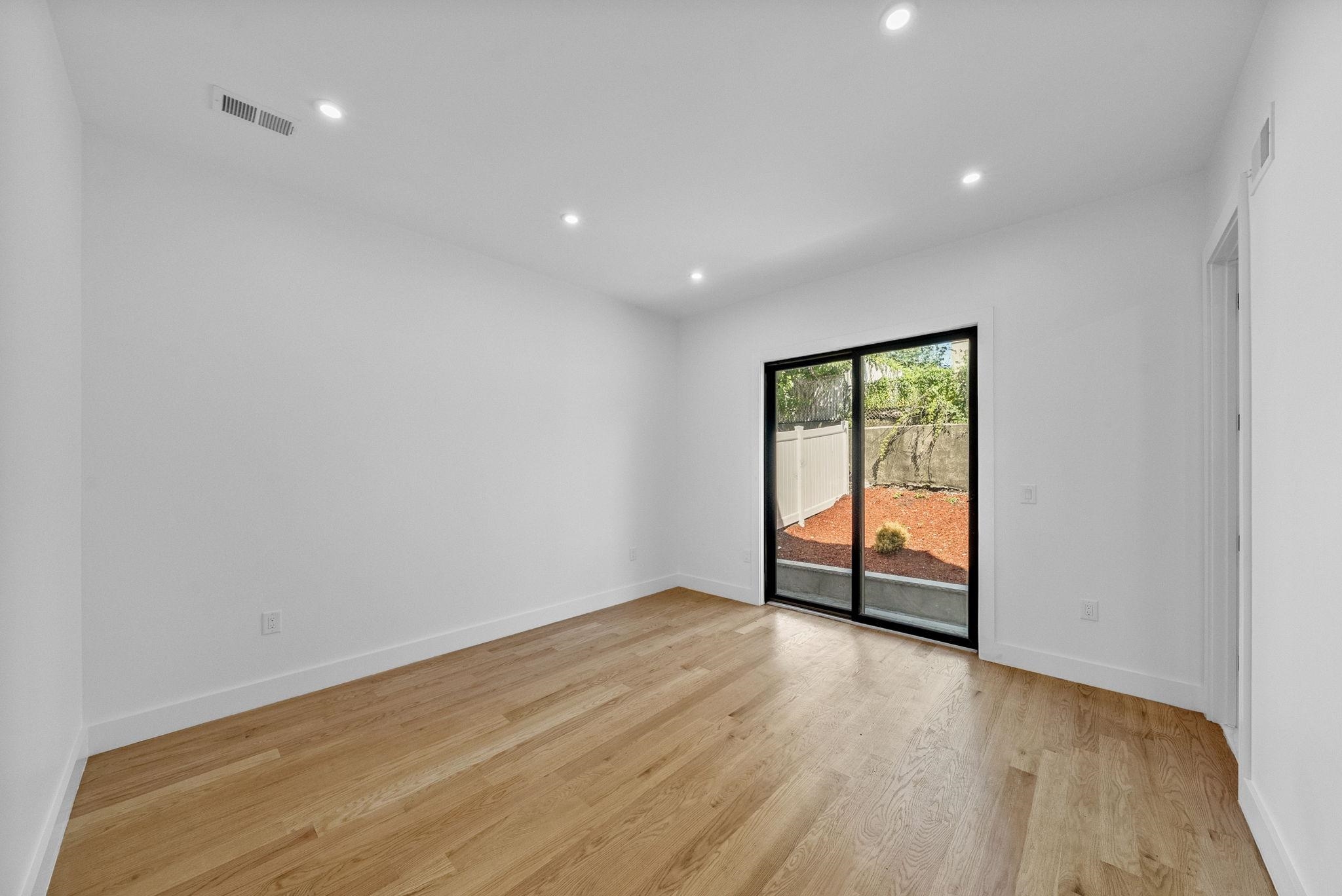 100 TERRACE AVE
