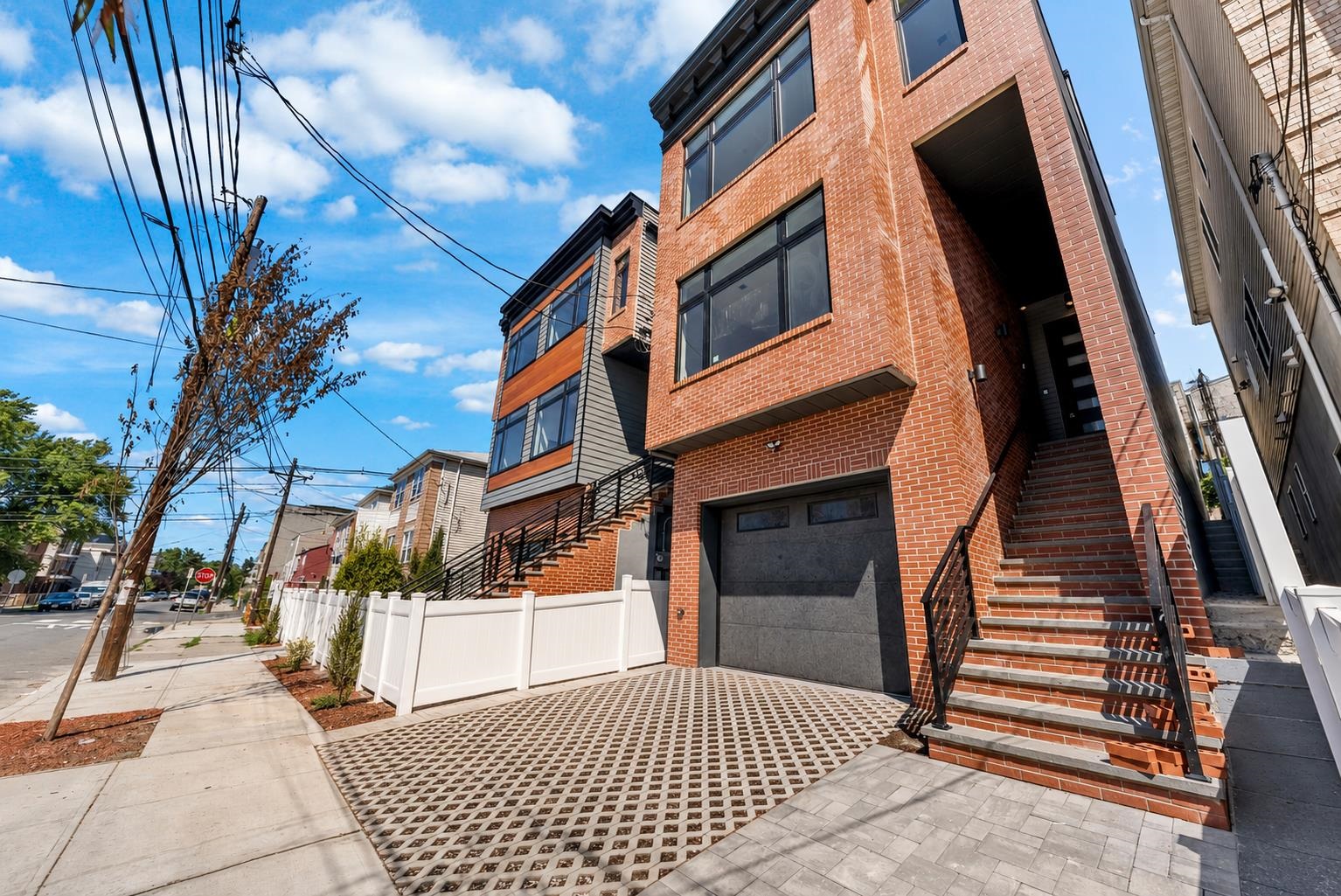 100 TERRACE AVE