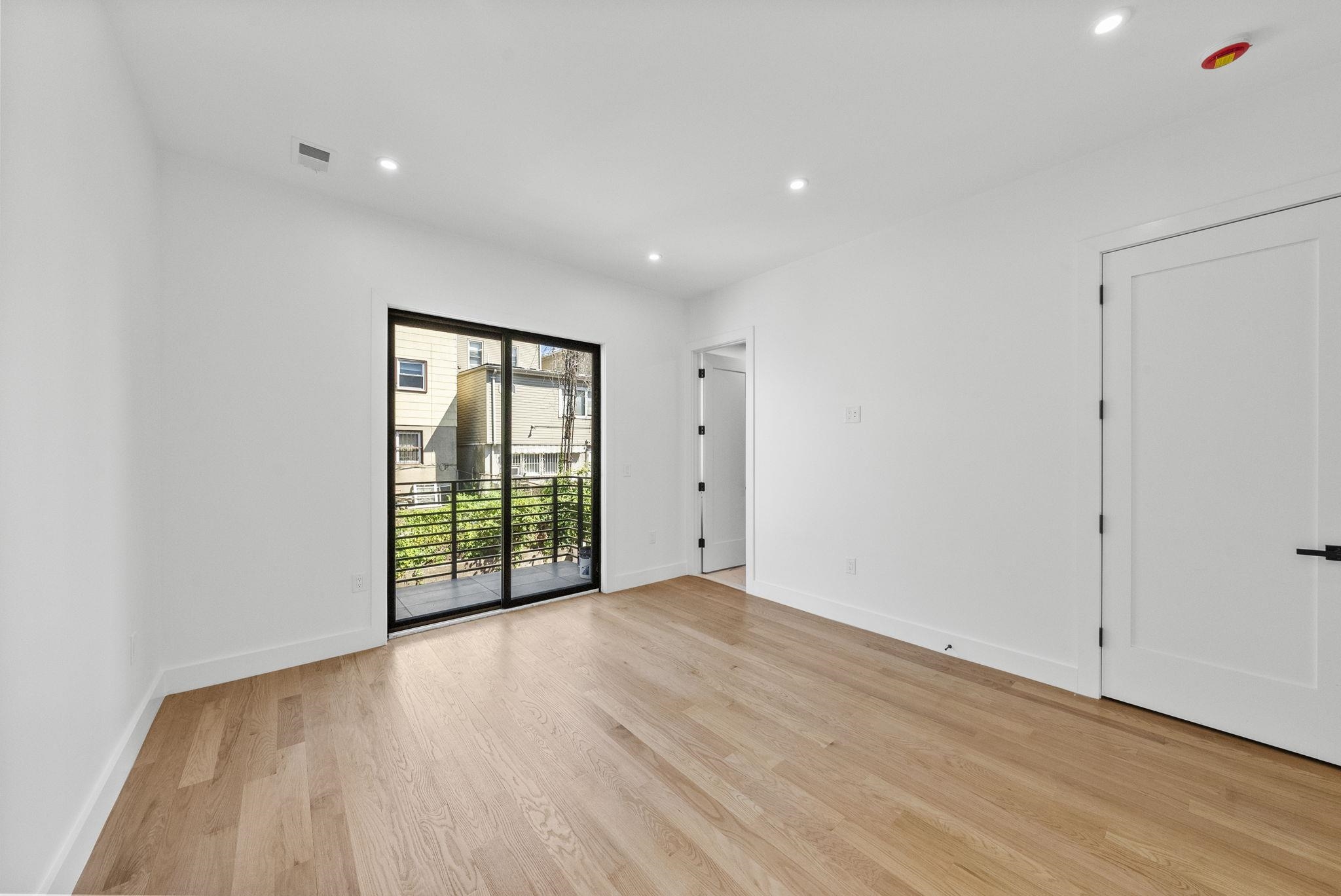 100 TERRACE AVE
