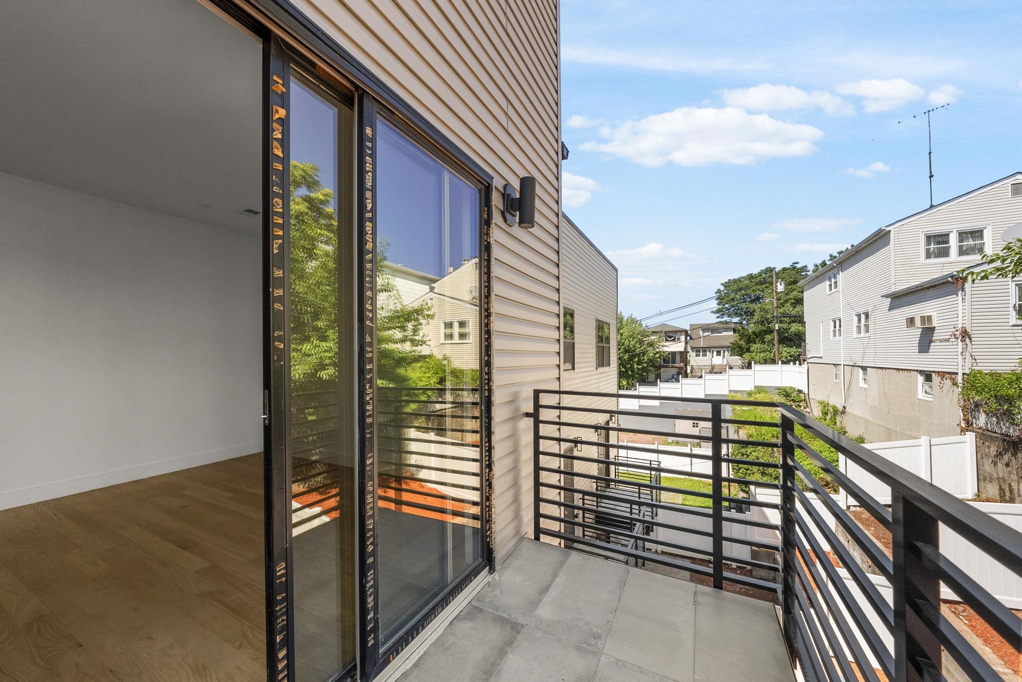 100 TERRACE AVE