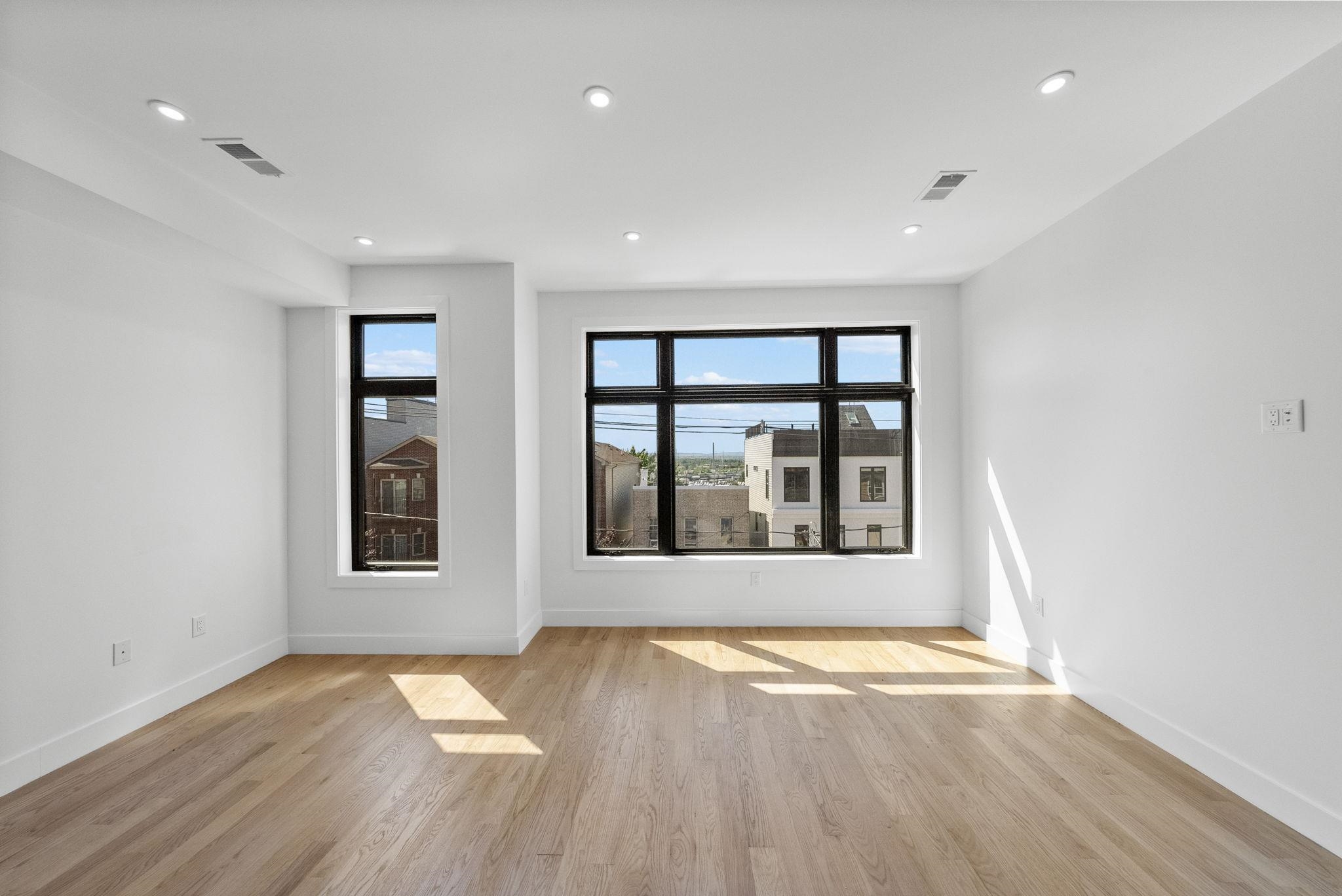 100 TERRACE AVE