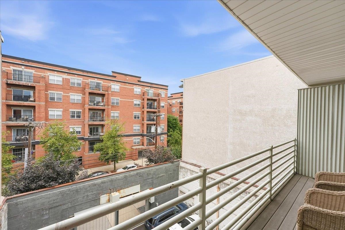 1110 CLINTON ST Unit: 16