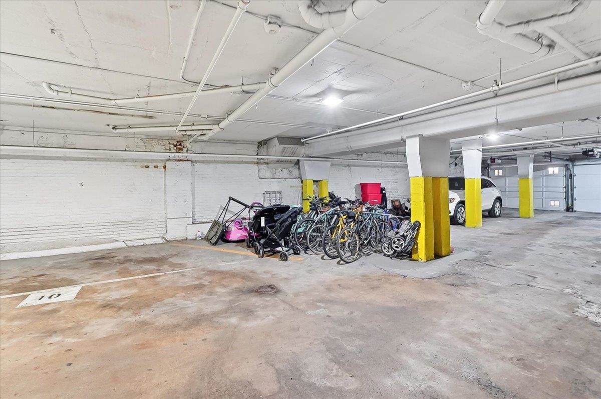 1110 CLINTON ST Unit: 16