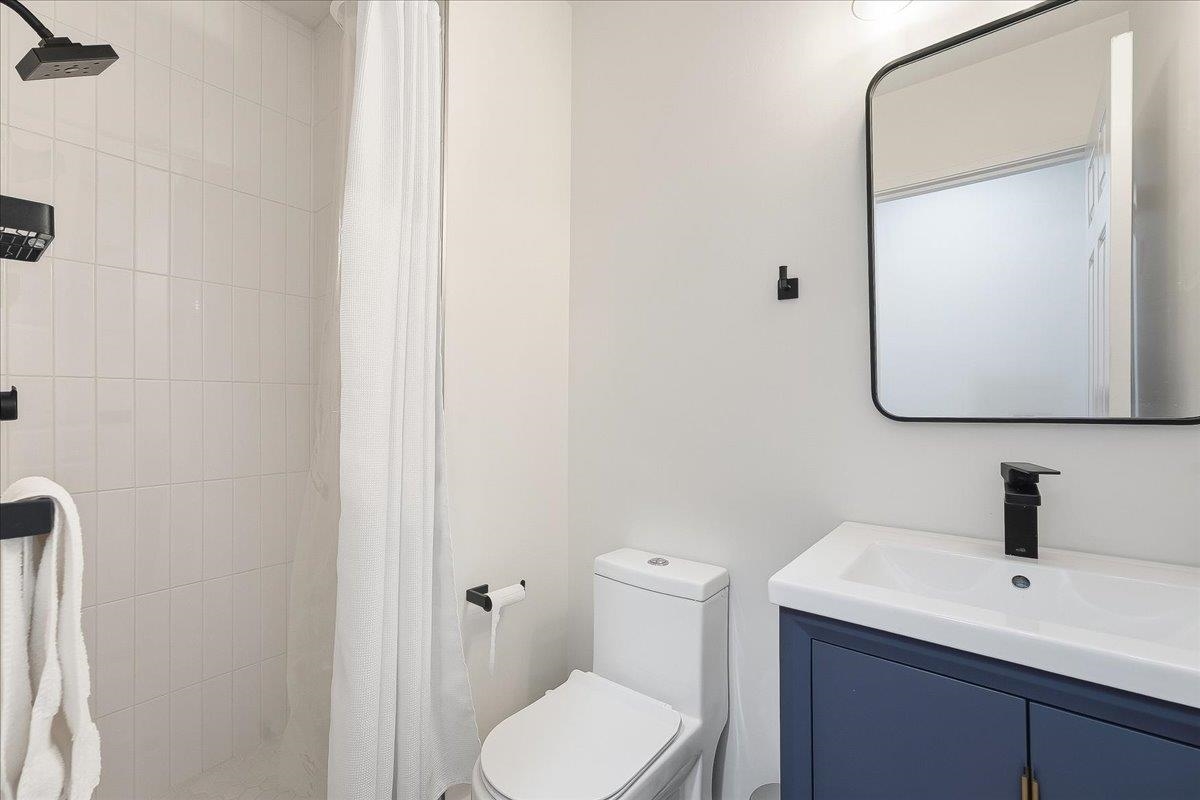 1110 CLINTON ST Unit: 16