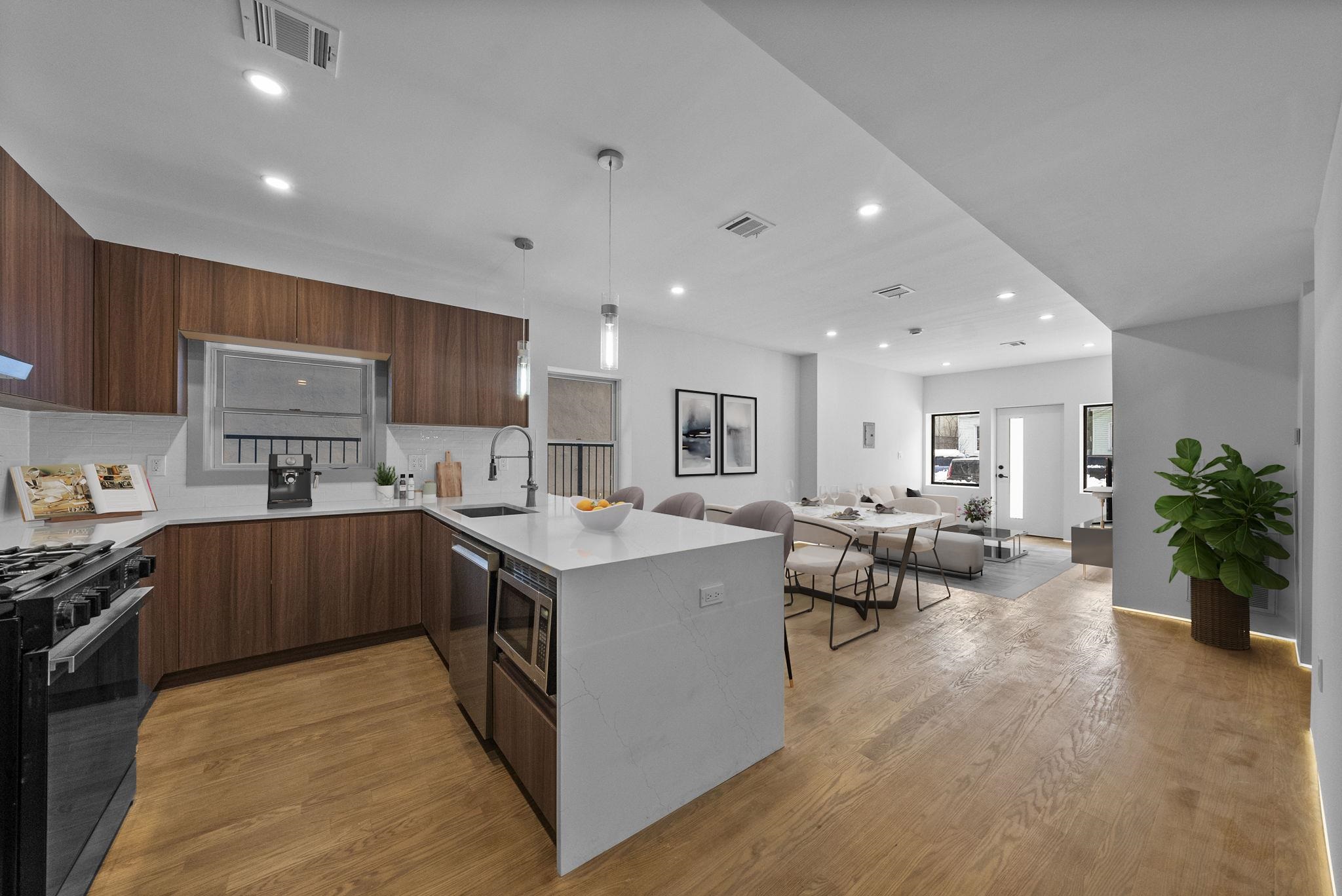 600 BRAMHALL AVE Unit: 1