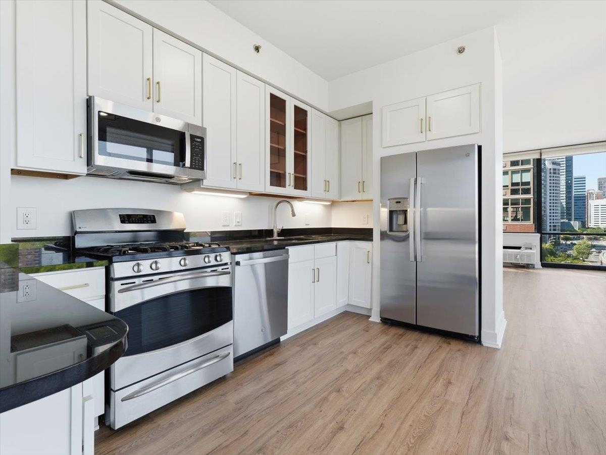 389 WASHINGTON ST Unit: 7F
