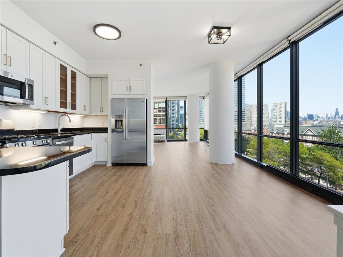 389 WASHINGTON ST Unit: 7F