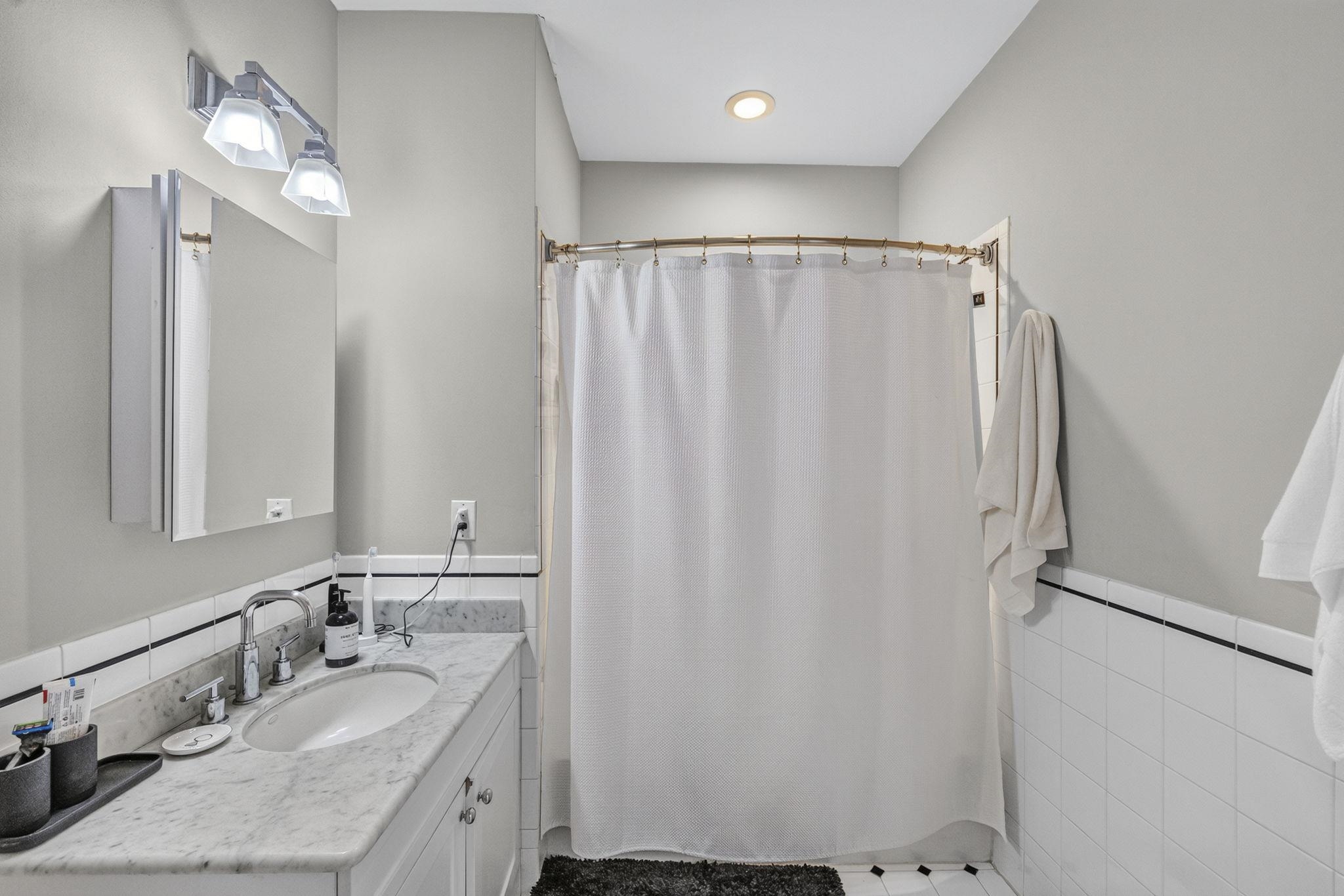1500 WASHINGTON ST Unit: 11C