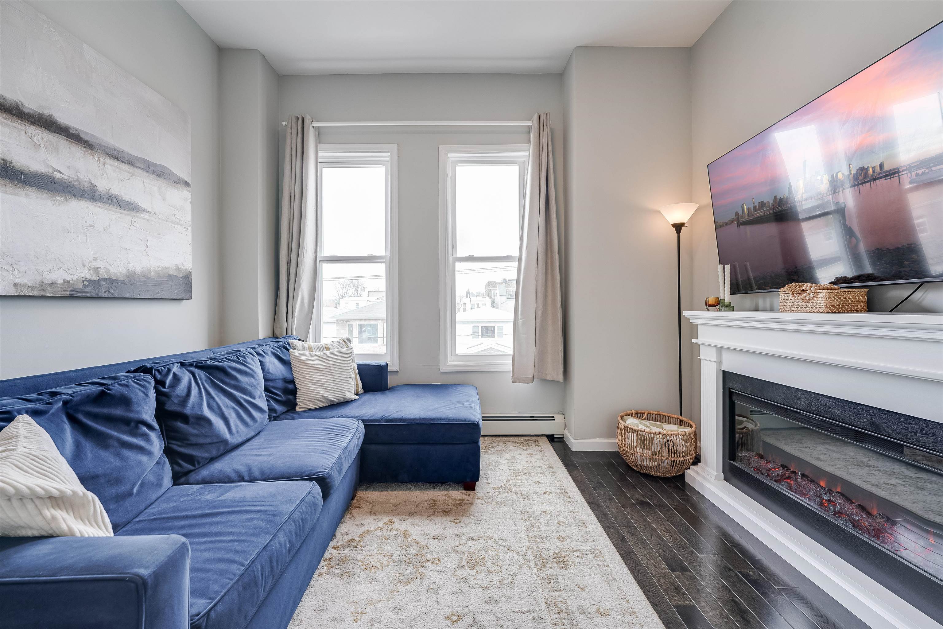 80 WEBSTER AVE Unit: 3R
