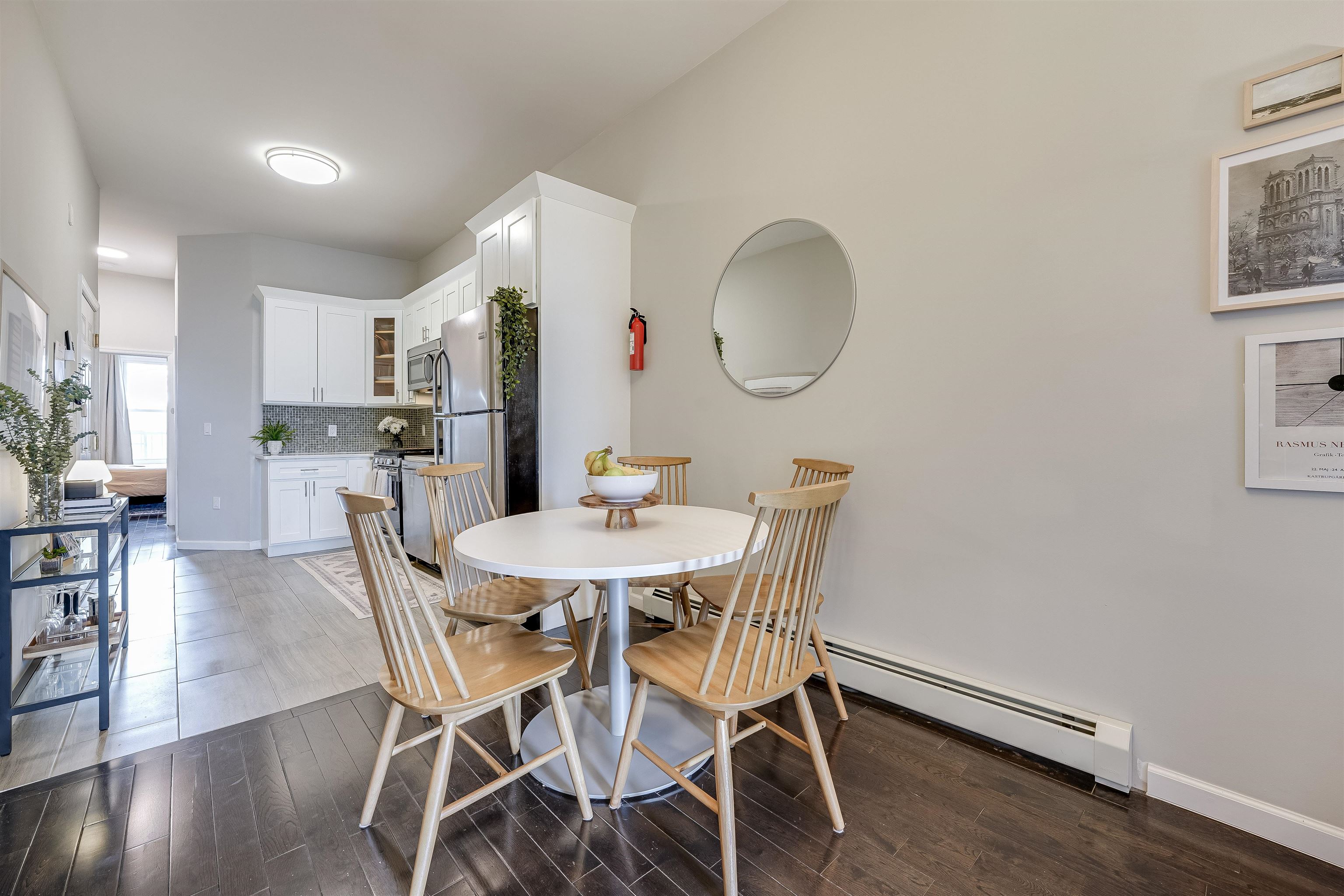 80 WEBSTER AVE Unit: 3R