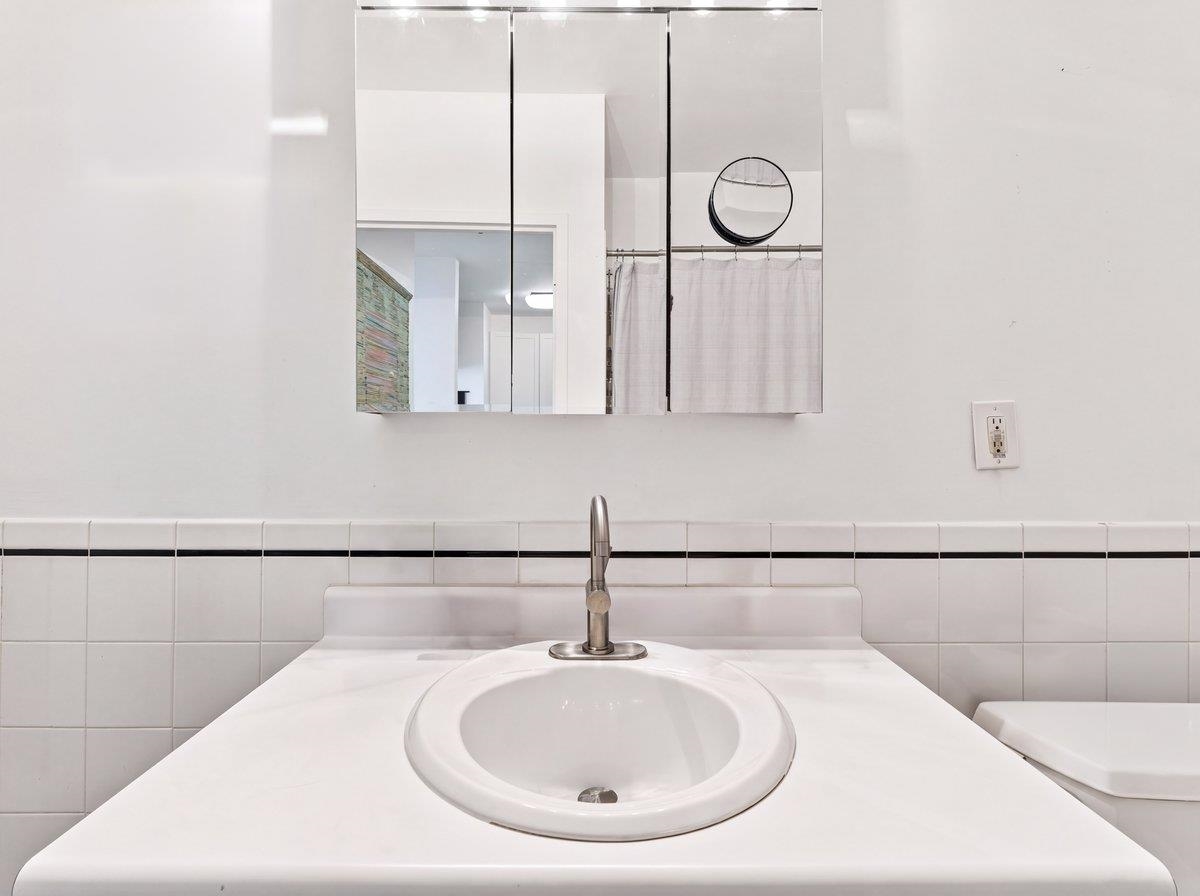 1500 HUDSON ST Unit: 6O