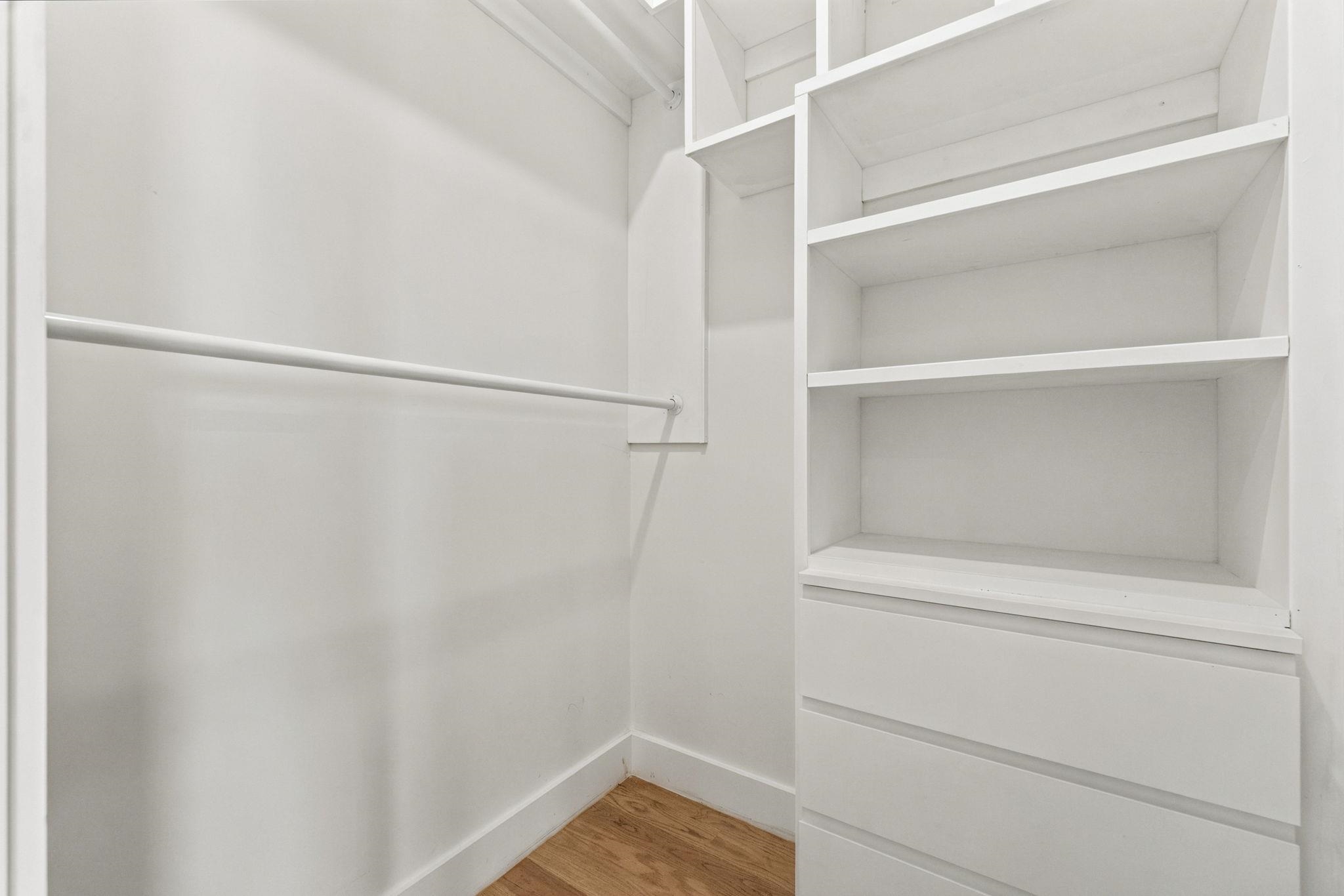 83 LEXINGTON AVE Unit: MF