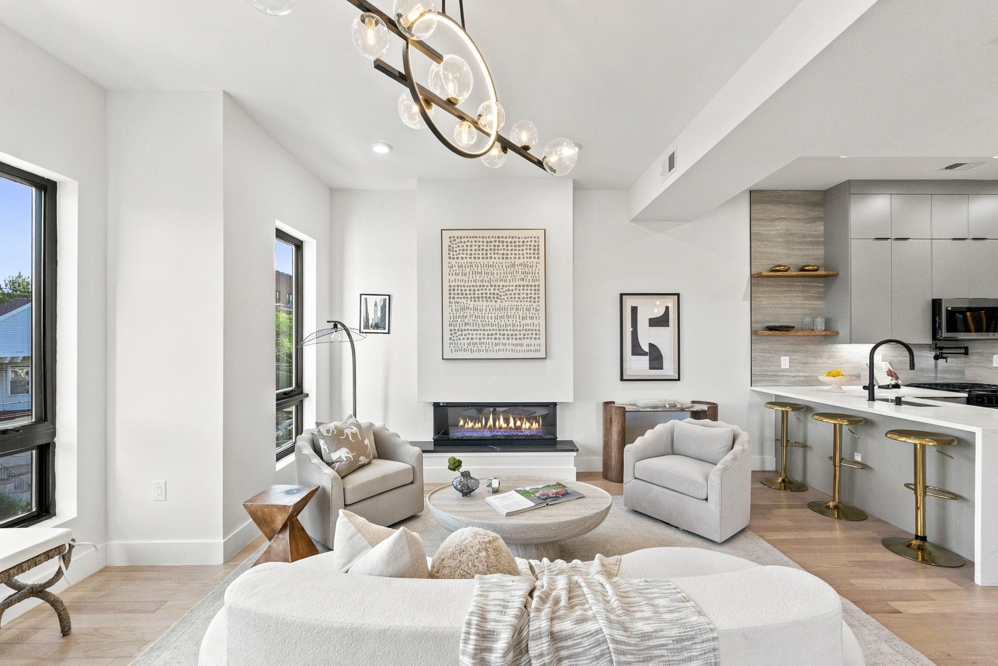 83 LEXINGTON AVE Unit: MF