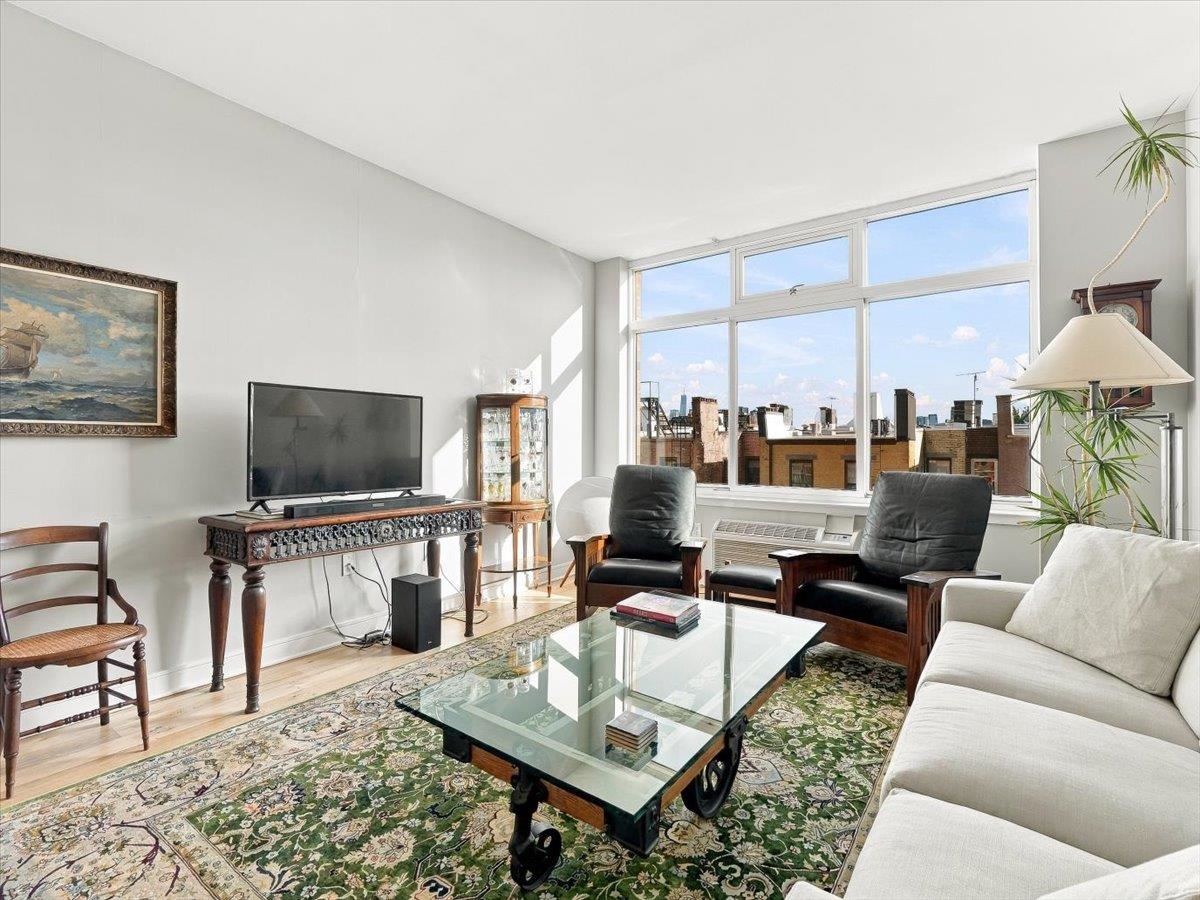 1450 WASHINGTON ST Unit: 615