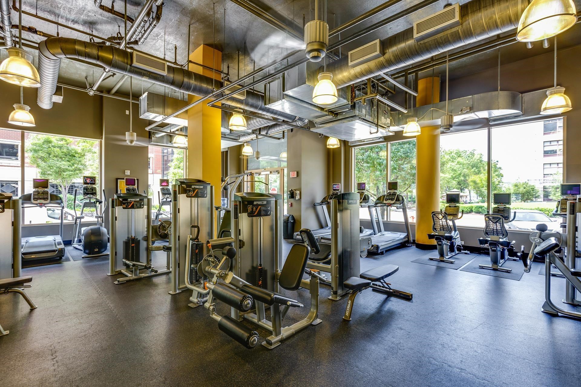 1450 WASHINGTON ST Unit: 615