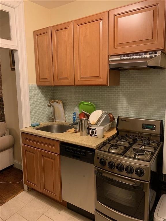 324 WASHINGTON ST Unit: 2