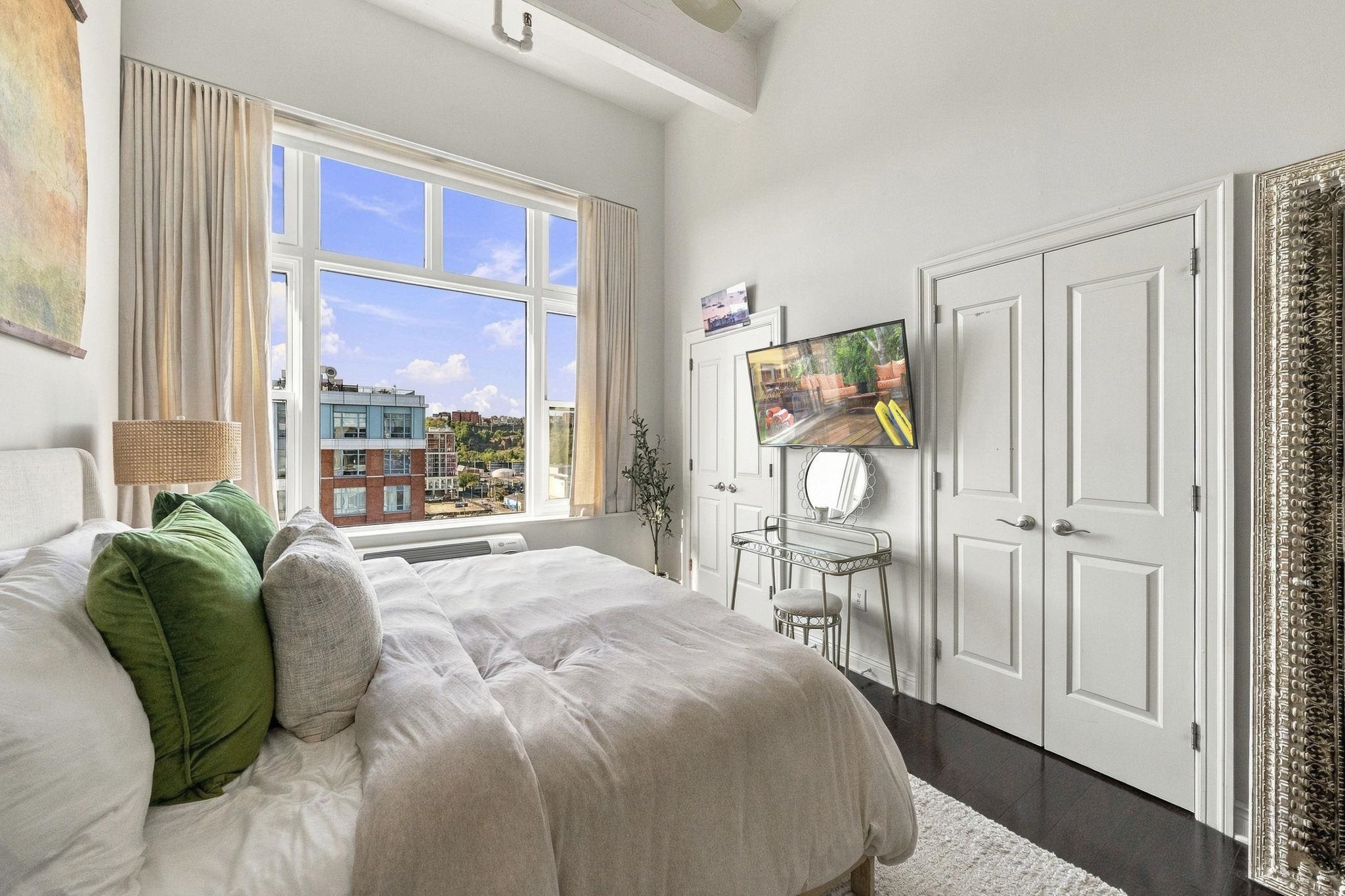 1500 WASHINGTON ST Unit: 9E