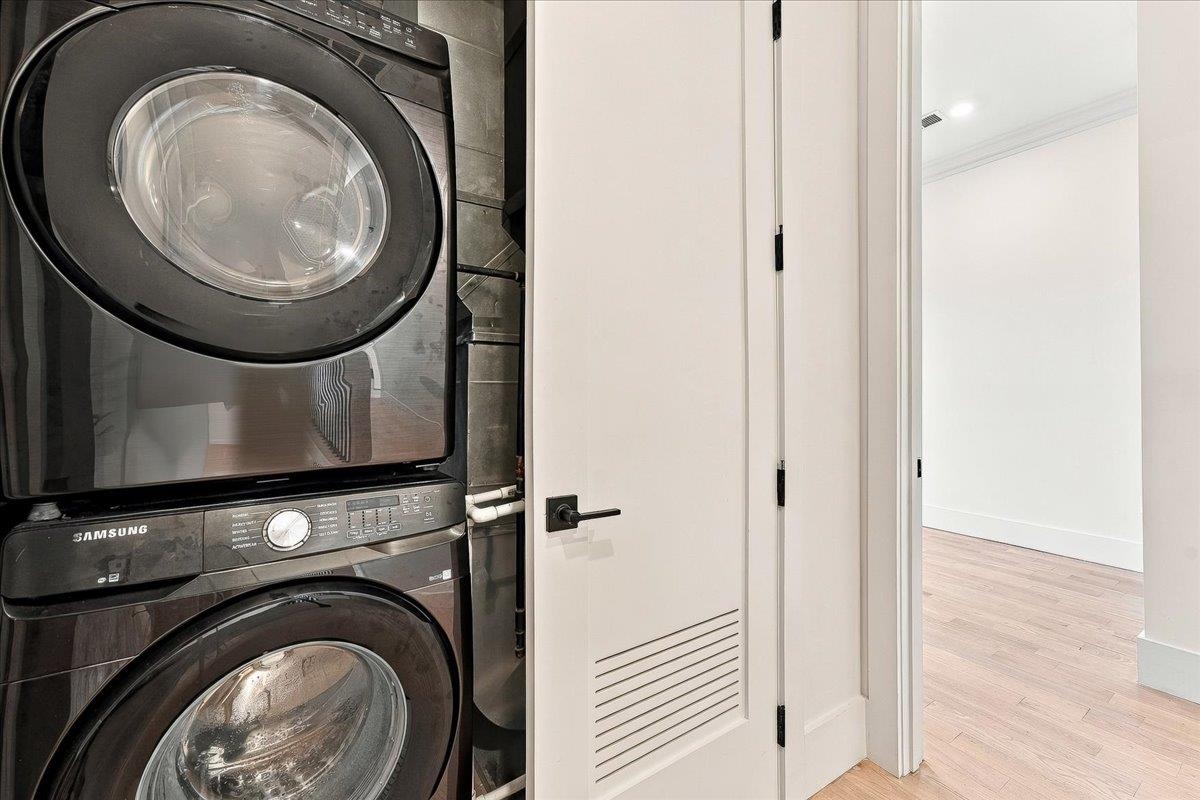 44 GAUTIER AVE Unit: 1