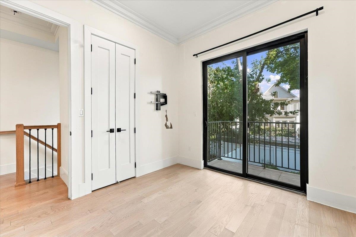 44 GAUTIER AVE Unit: 1