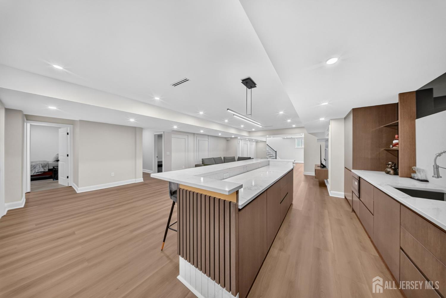28 Ross Hall Boulevard