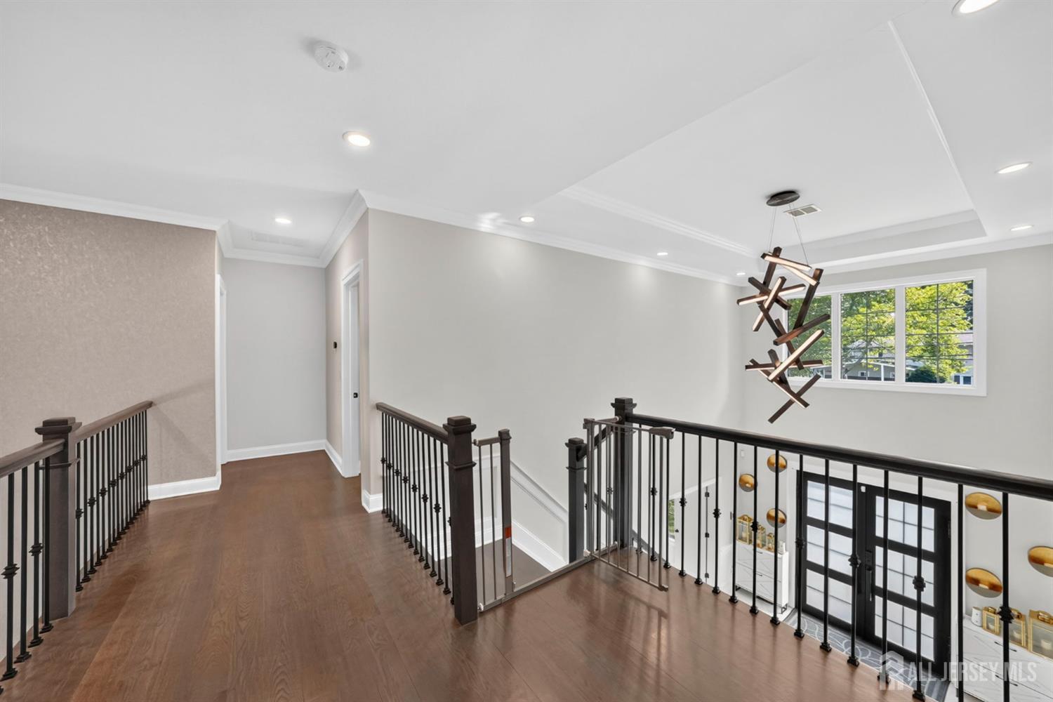 28 Ross Hall Boulevard