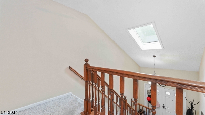 2 Gerald Ct