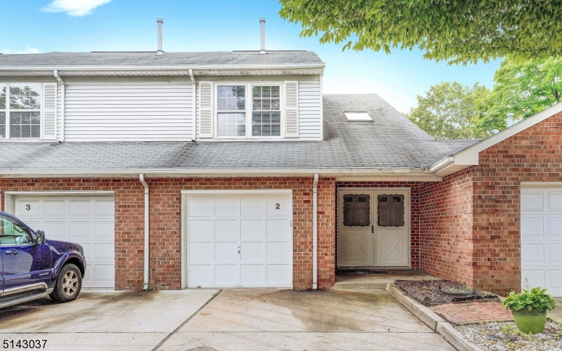 2 Gerald Ct