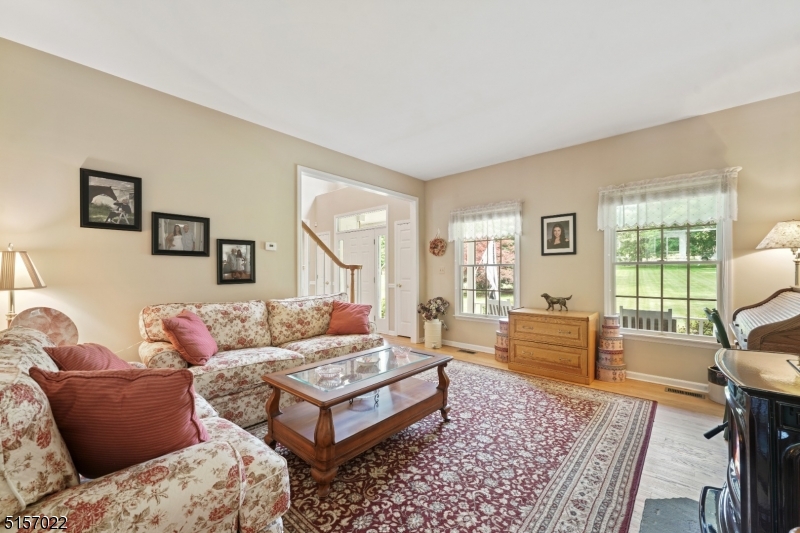 142 Old Turnpike Rd