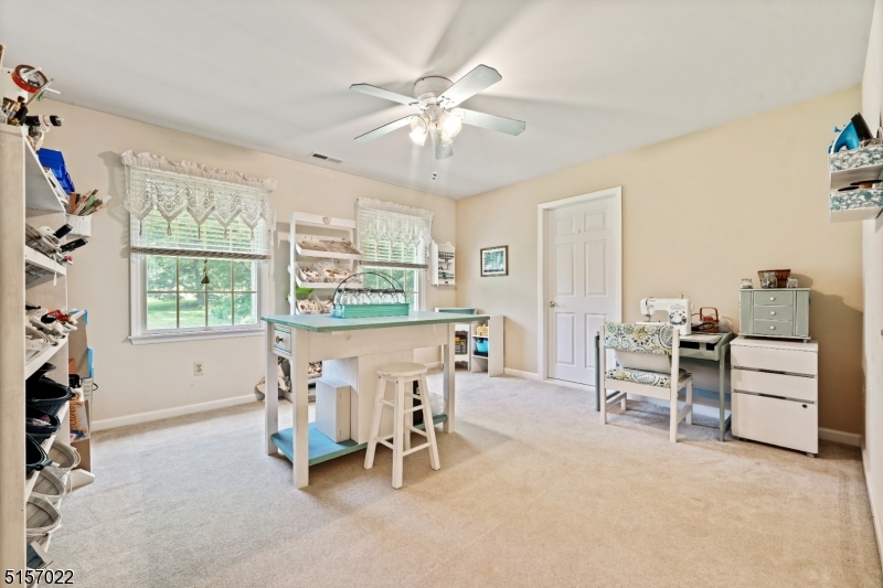 142 Old Turnpike Rd